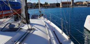 S/Y Corona sailing